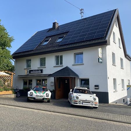 Wimbach Hotel Garni Zum Adenauer Forst מראה חיצוני תמונה