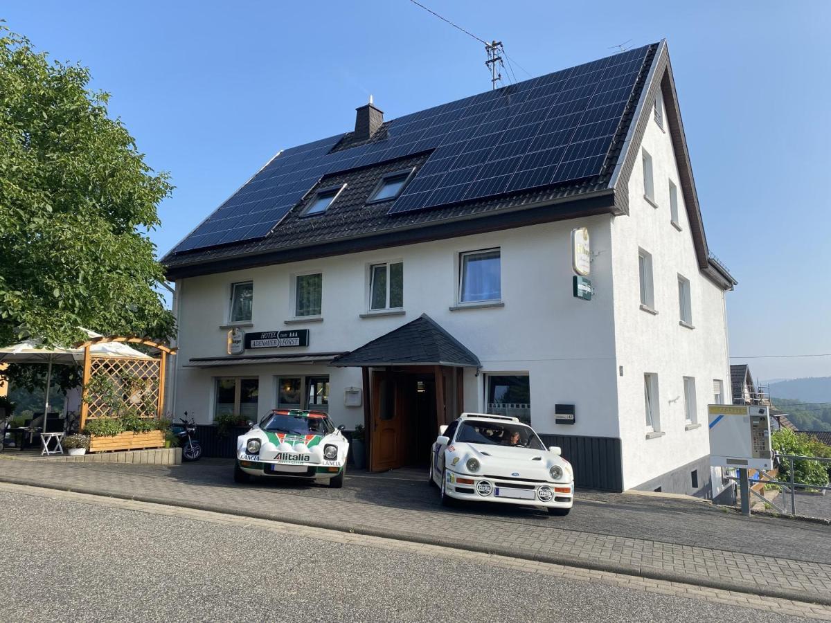 Wimbach Hotel Garni Zum Adenauer Forst מראה חיצוני תמונה