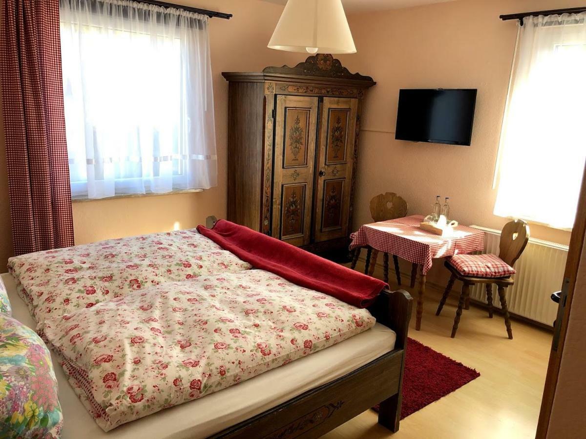 Wimbach Hotel Garni Zum Adenauer Forst מראה חיצוני תמונה
